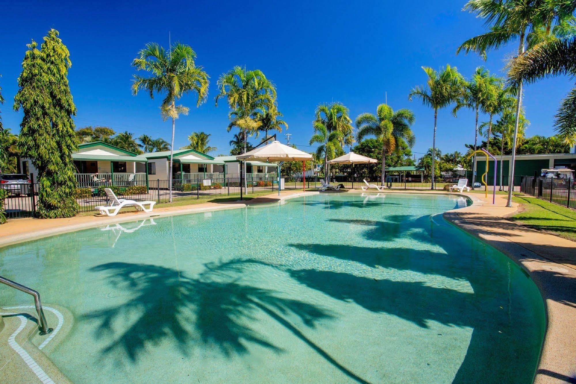 Nrma Bowen Beachfront Holiday Park Extérieur photo
